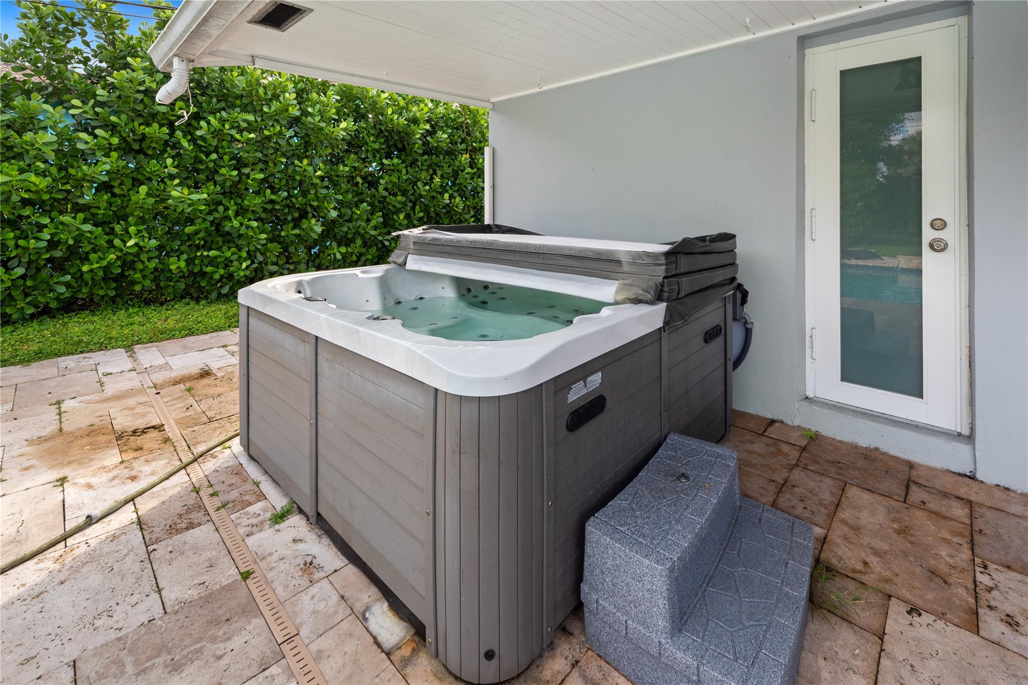 EDGEFIELD - Residential