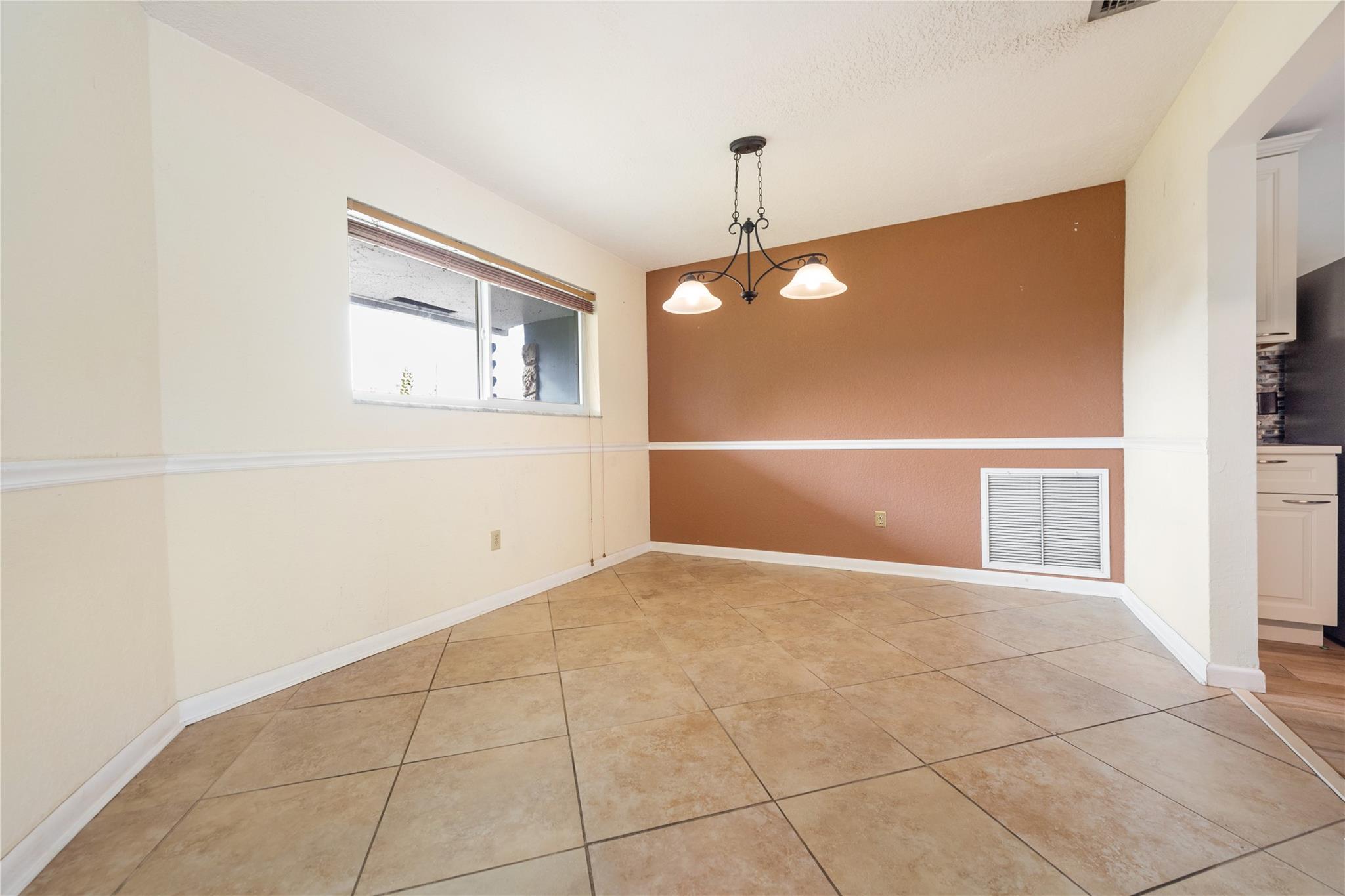 EDGEFIELD - Residential