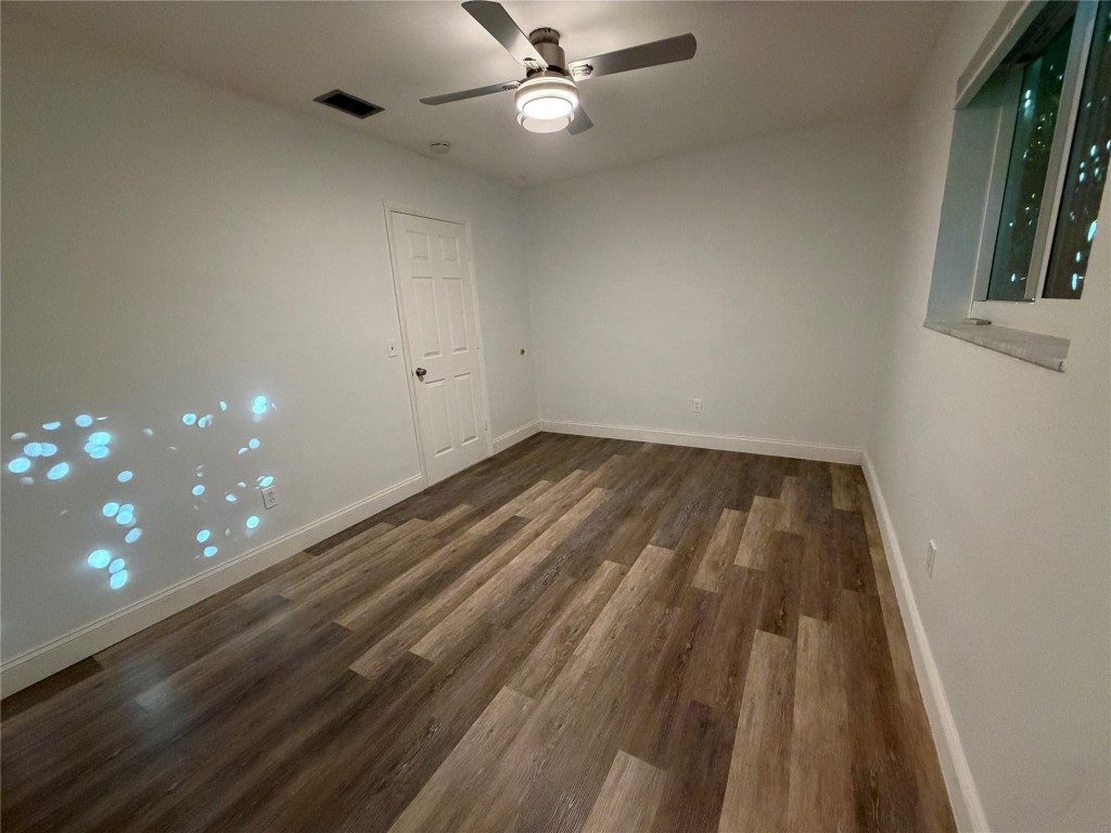 EDGEFIELD - Residential