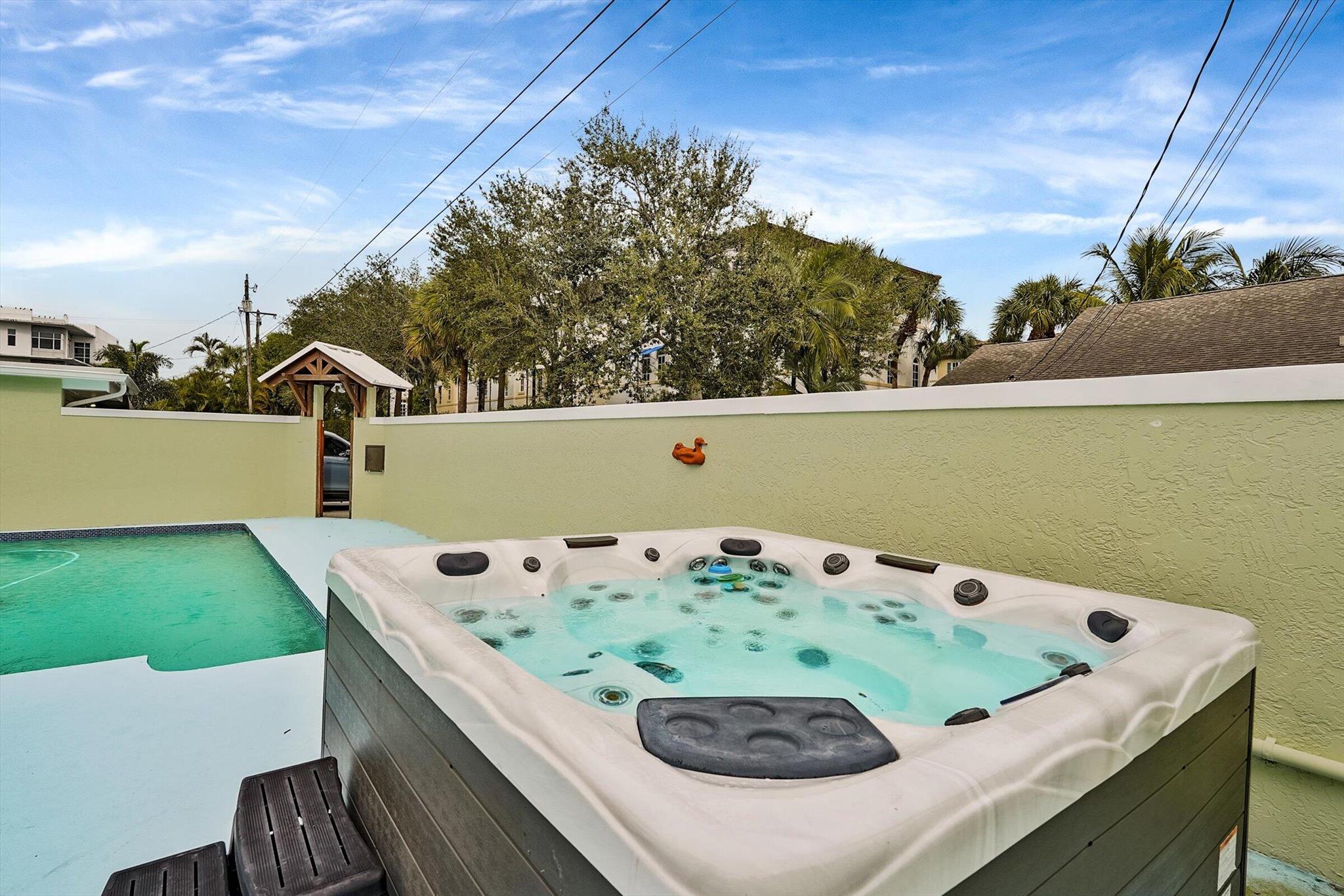 Tropic Isle - Residential Lease