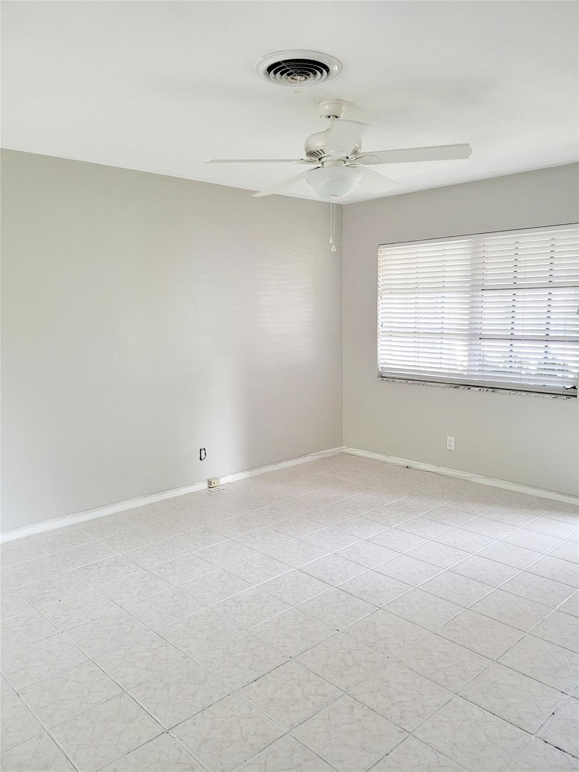 VENETIAN ISLES 2ND SEC - Residential Lease