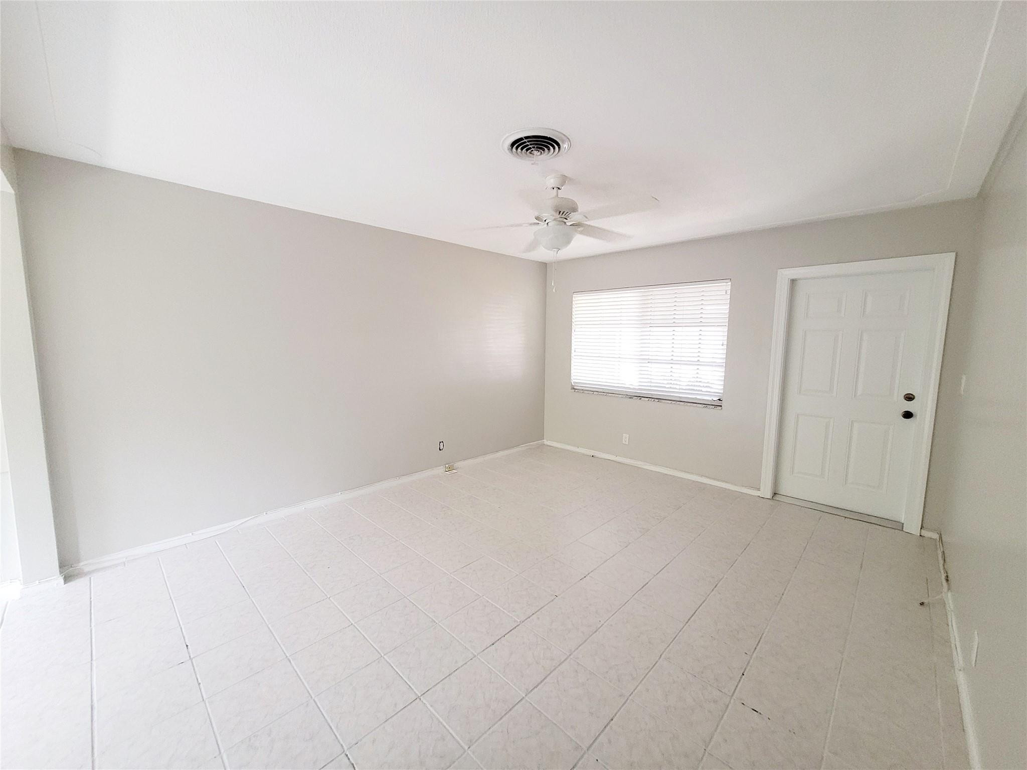 VENETIAN ISLES 2ND SEC - Residential Lease
