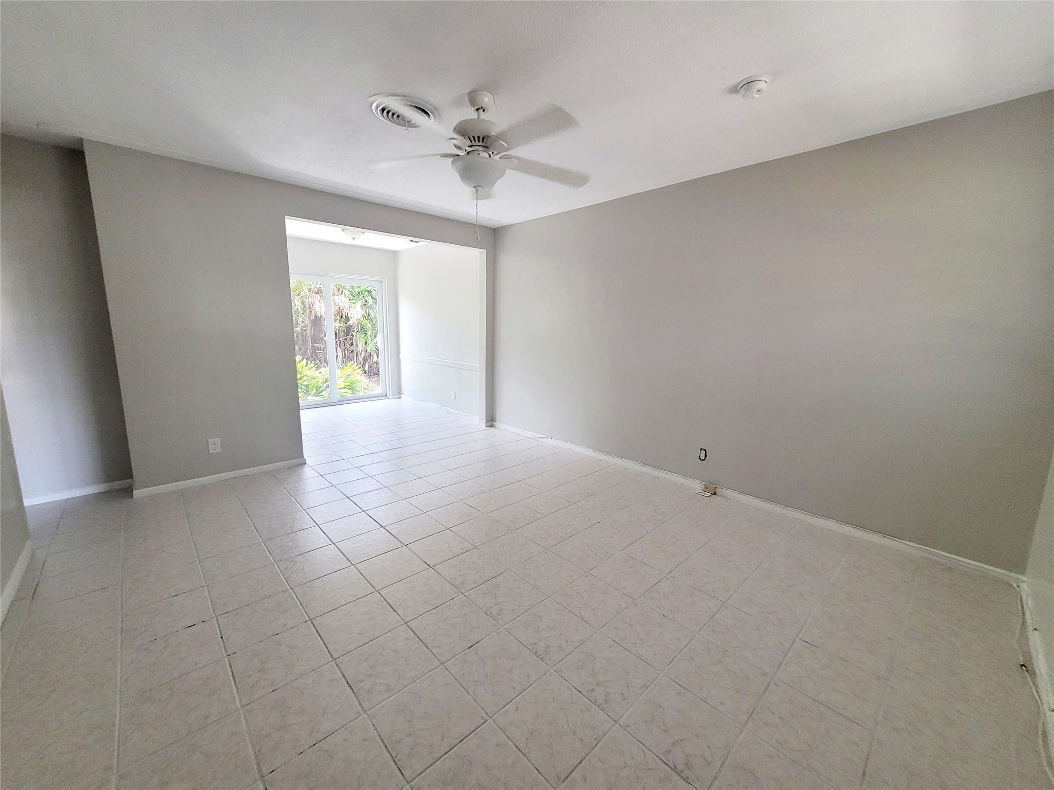 VENETIAN ISLES 2ND SEC - Residential Lease