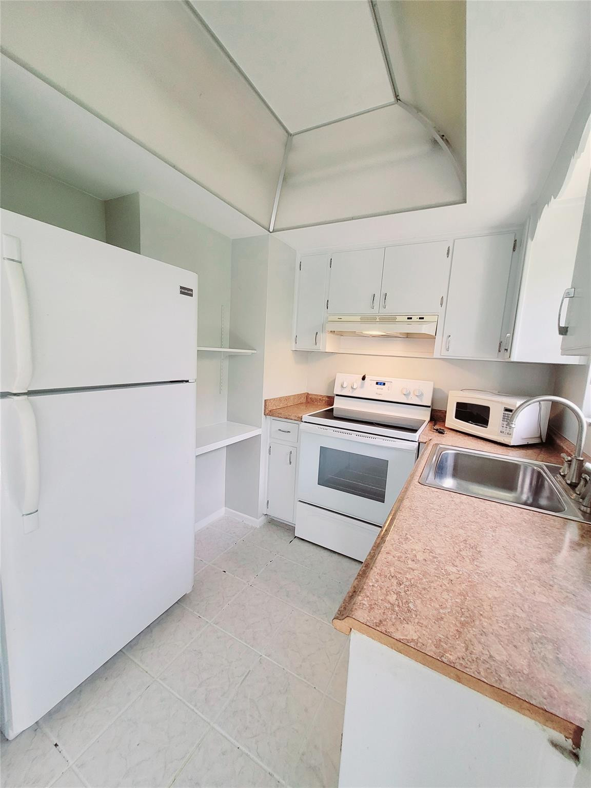 VENETIAN ISLES 2ND SEC - Residential Lease