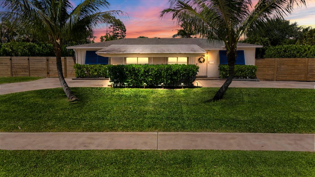 Photo of 549 Fairwind Drive, North Palm Beach, FL 33408 (MLS # B26024218)