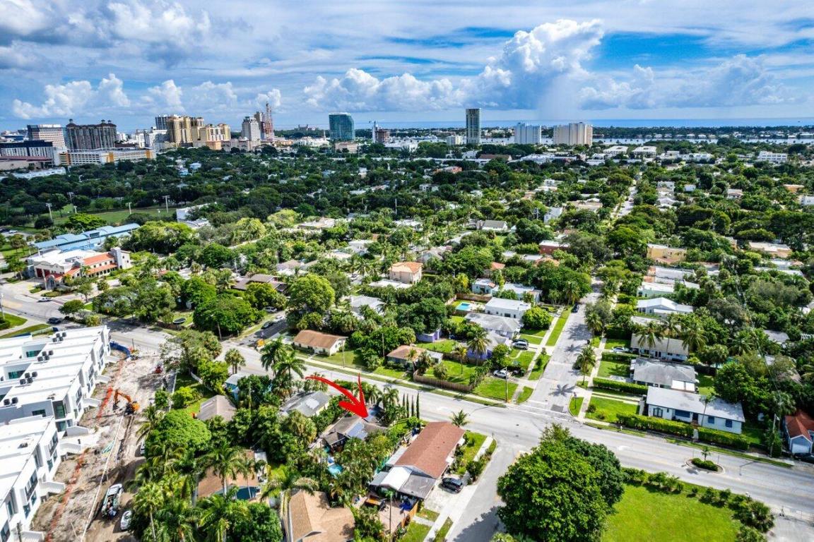 Flamingo Park - Residential Lease