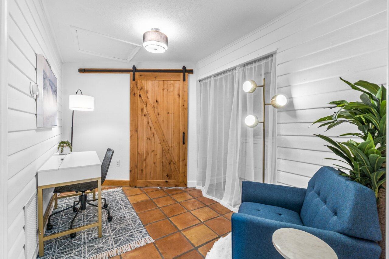 Flamingo Park - Residential Lease