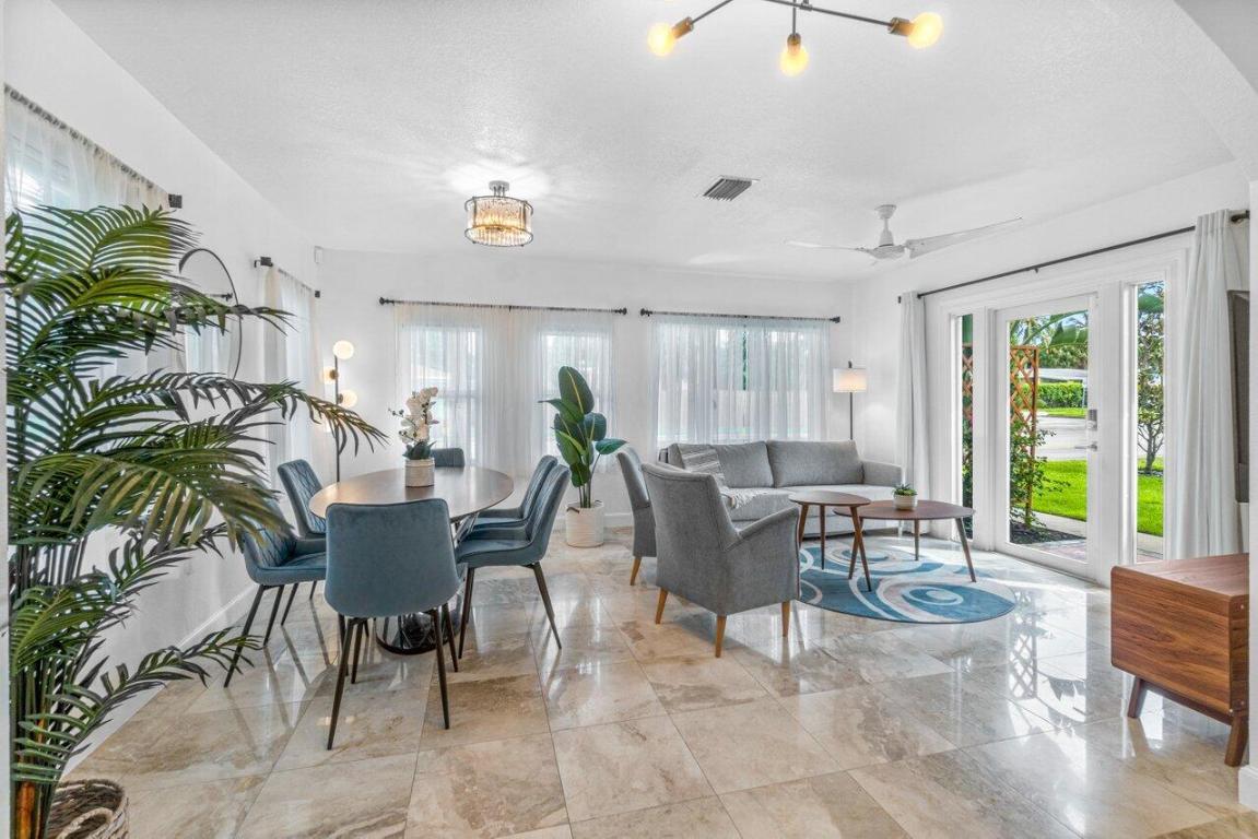 Flamingo Park - Residential Lease