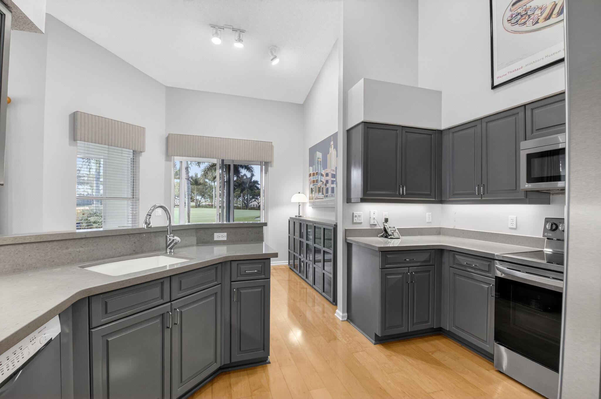 ABERDEEN / Addison Green - Residential