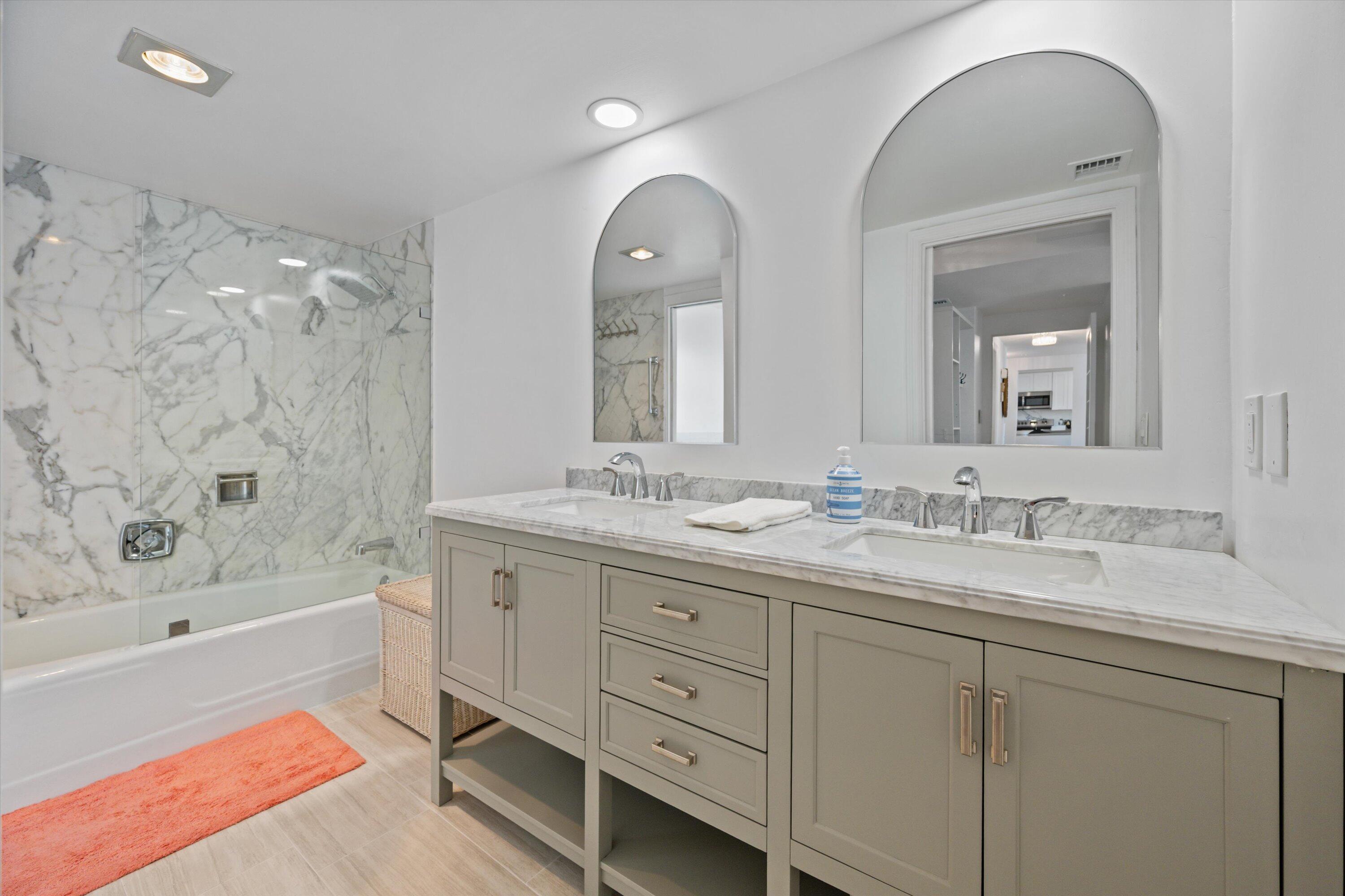 LA BONNE VIE CONDO - Residential Lease