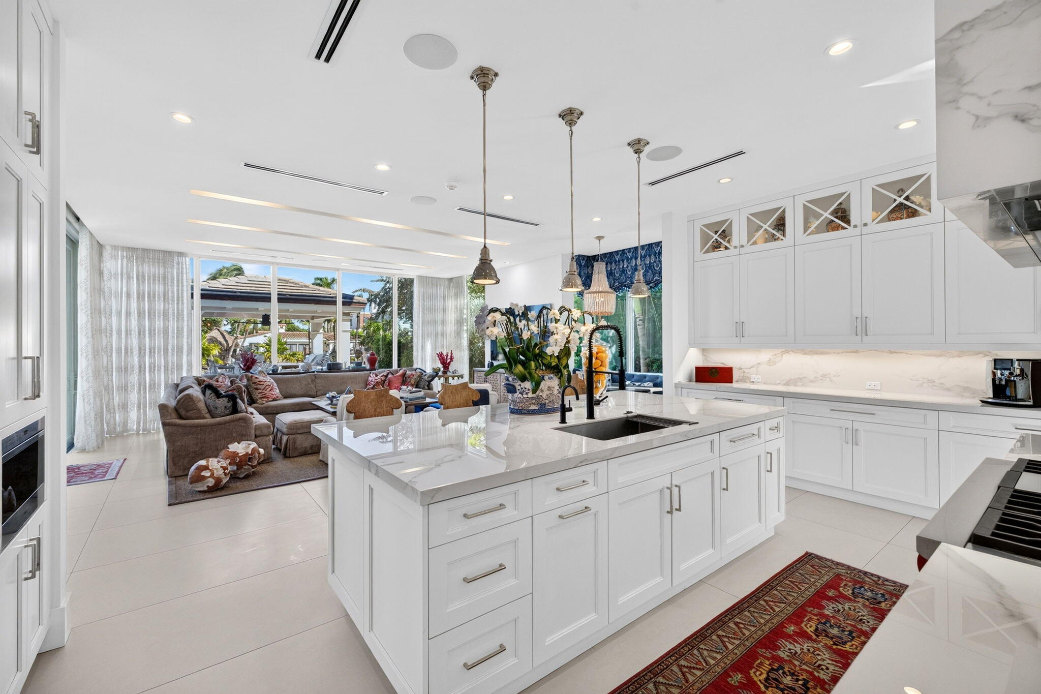 650 ISLE OF PALMS Drive