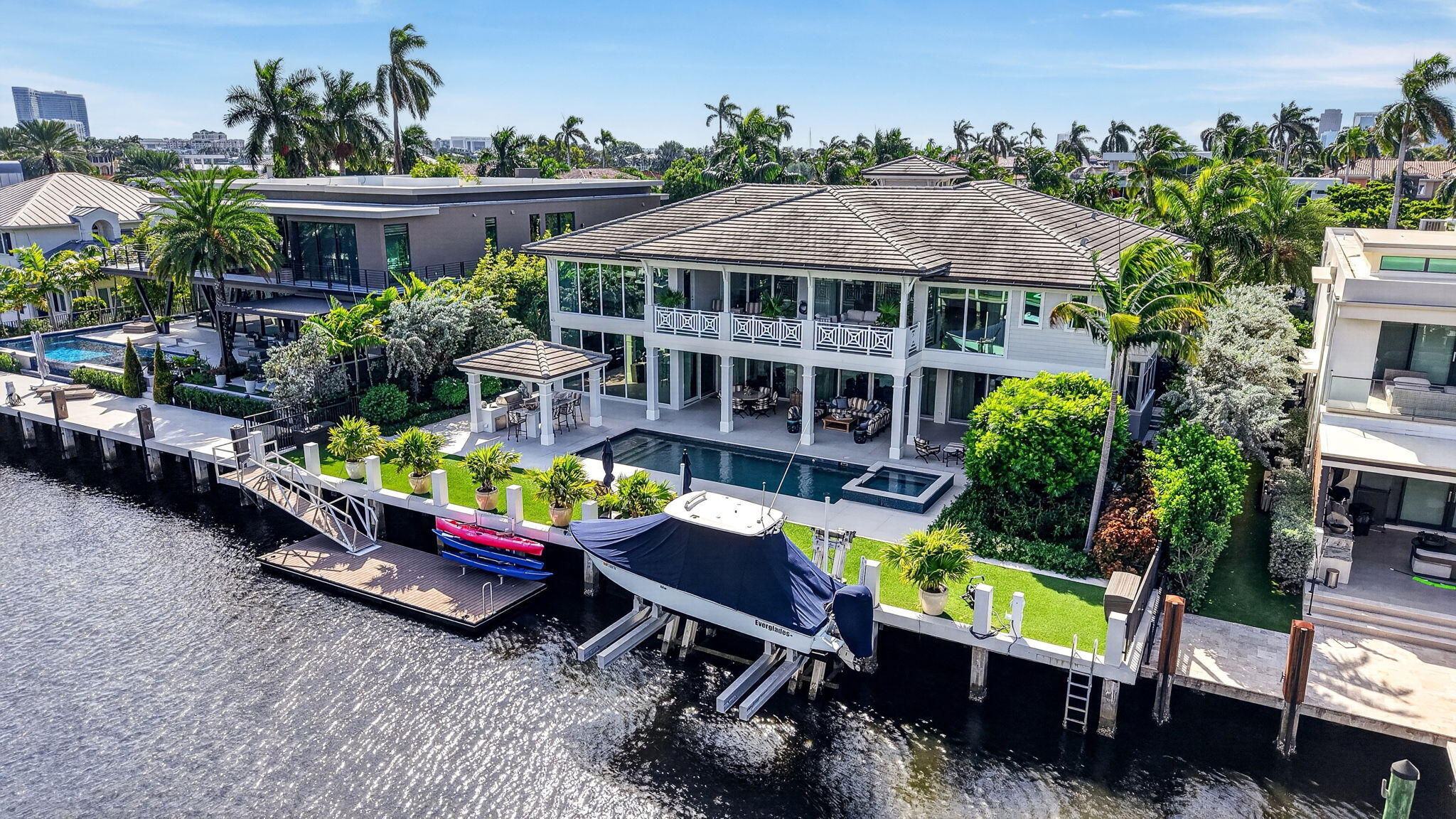 650 ISLE OF PALMS Drive