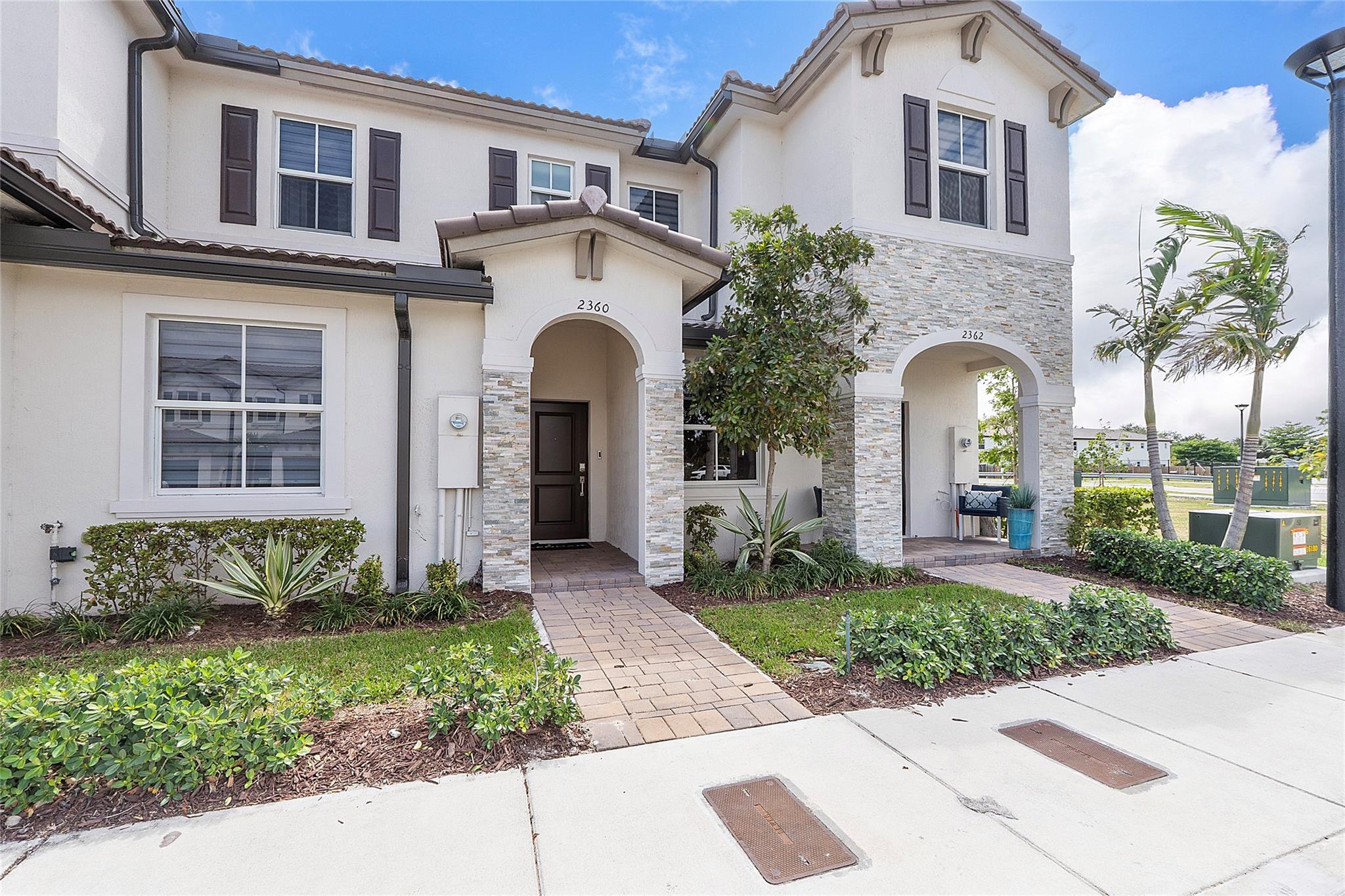 2360 NW 125TH
