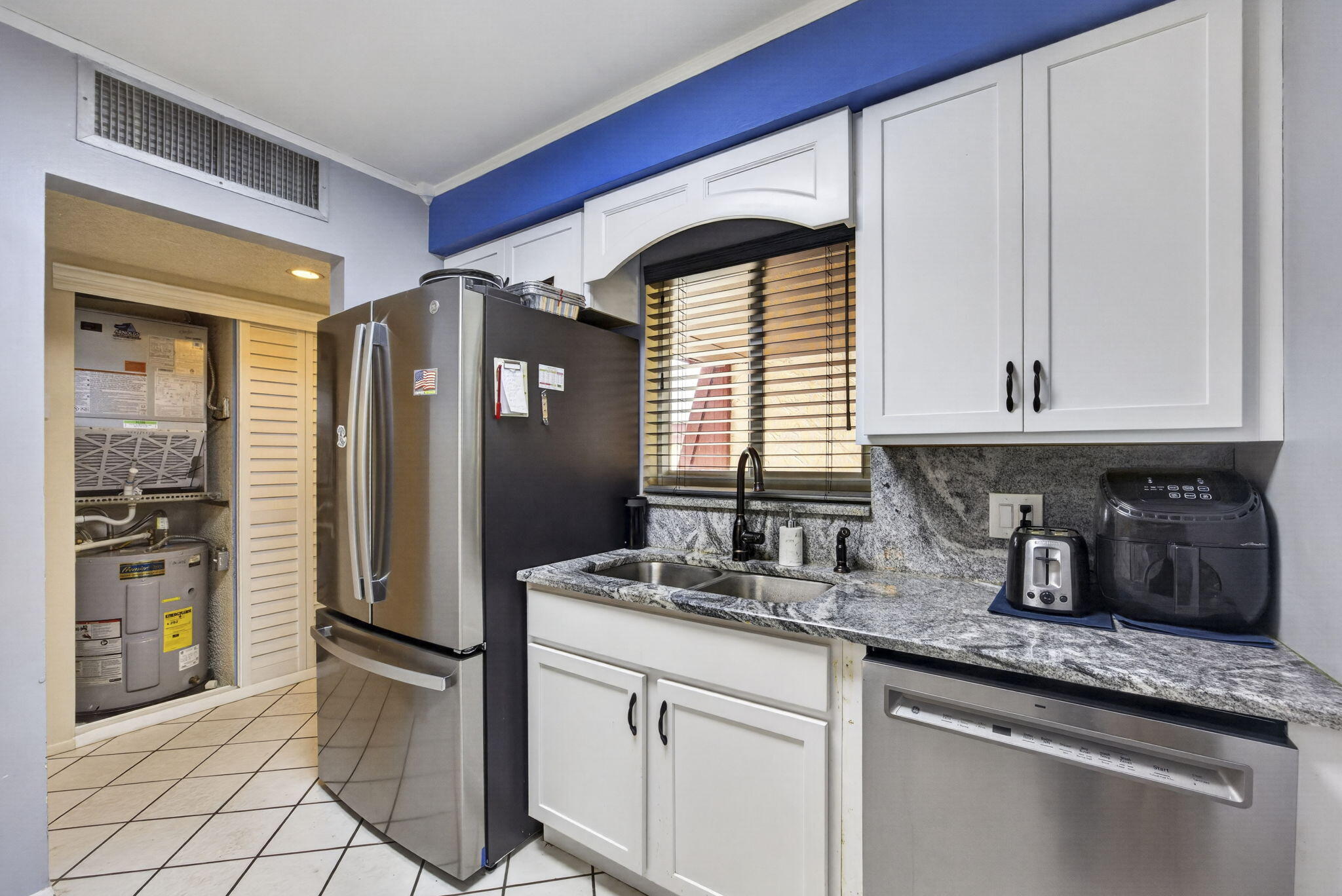 12027 GREENWAY Circle S 204, Royal Palm Beach FL 33411