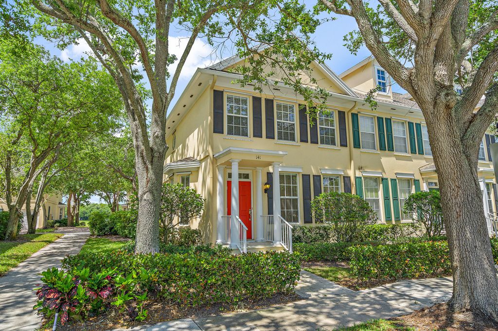 Photo of 141 Wentworth Court Ct, Jupiter, FL 33458 (MLS # R10788295)