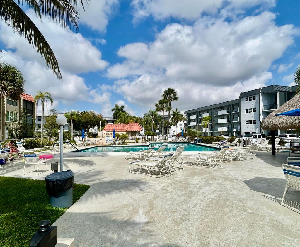 Photo of 777 S Federal Highway #Rp705, Pompano Beach, FL 33062 (MLS # B26004767)