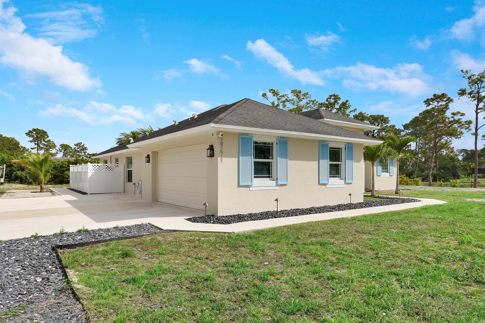 Loxahatchee - Residential