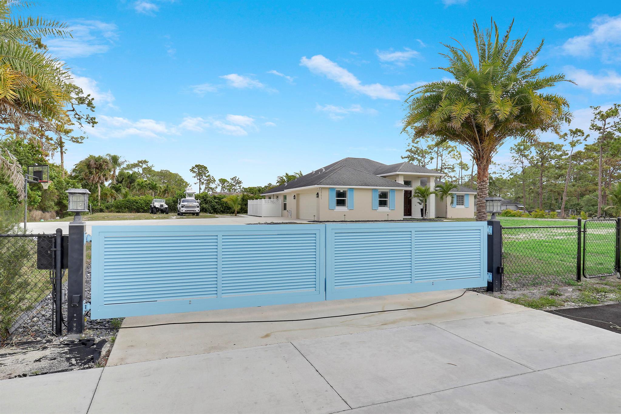 Loxahatchee - Residential