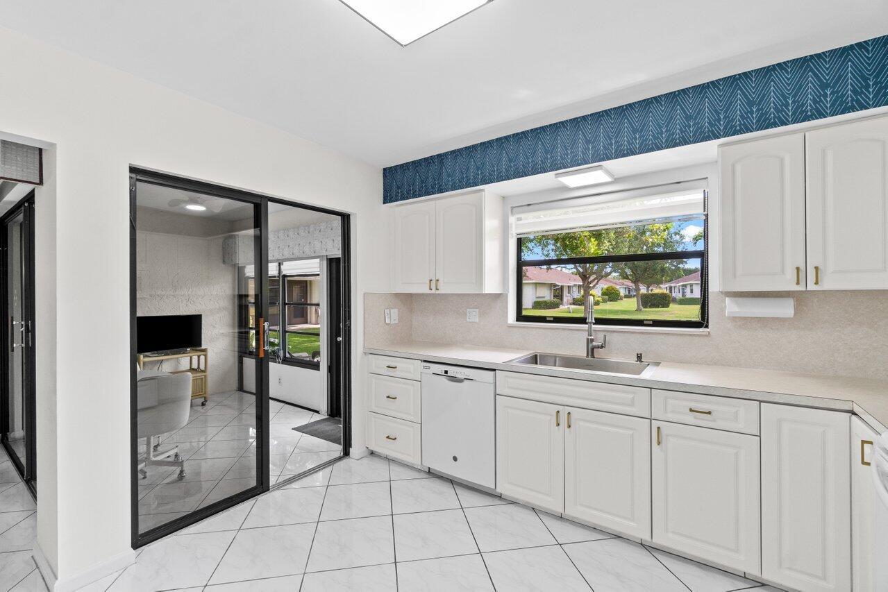 9750 Tabebuia Tree Drive A