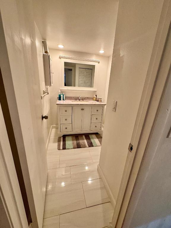 FOREST LAKES - Residential