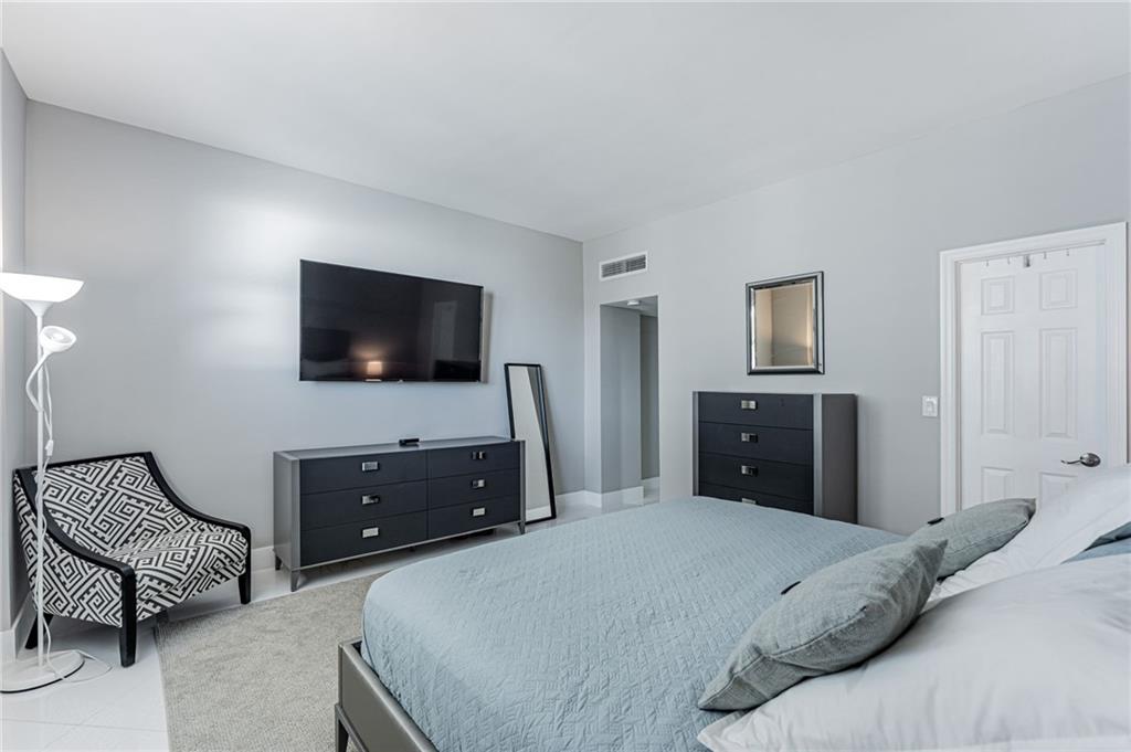 GALT TOWERS CONDO - Residential