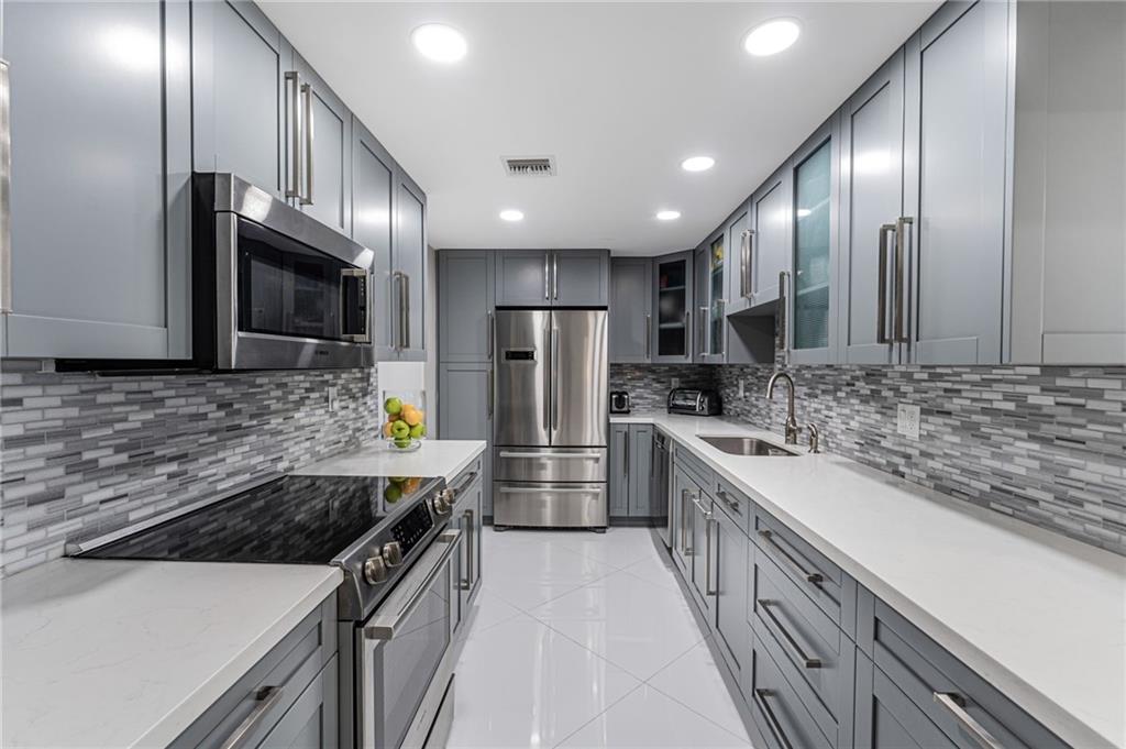 GALT TOWERS CONDO - Residential