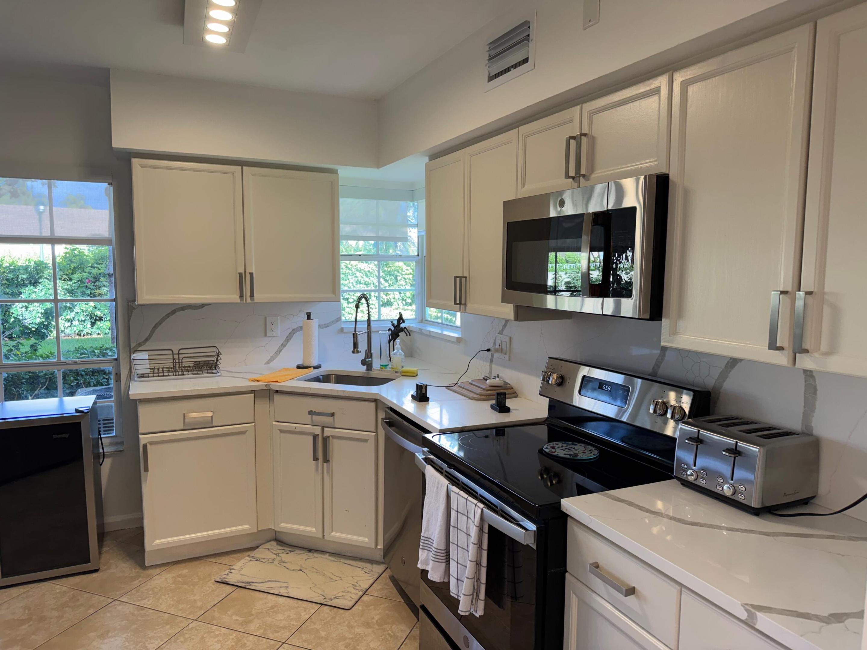 FAIRWAYS AT SOMERSET CONDO - Residential Lease
