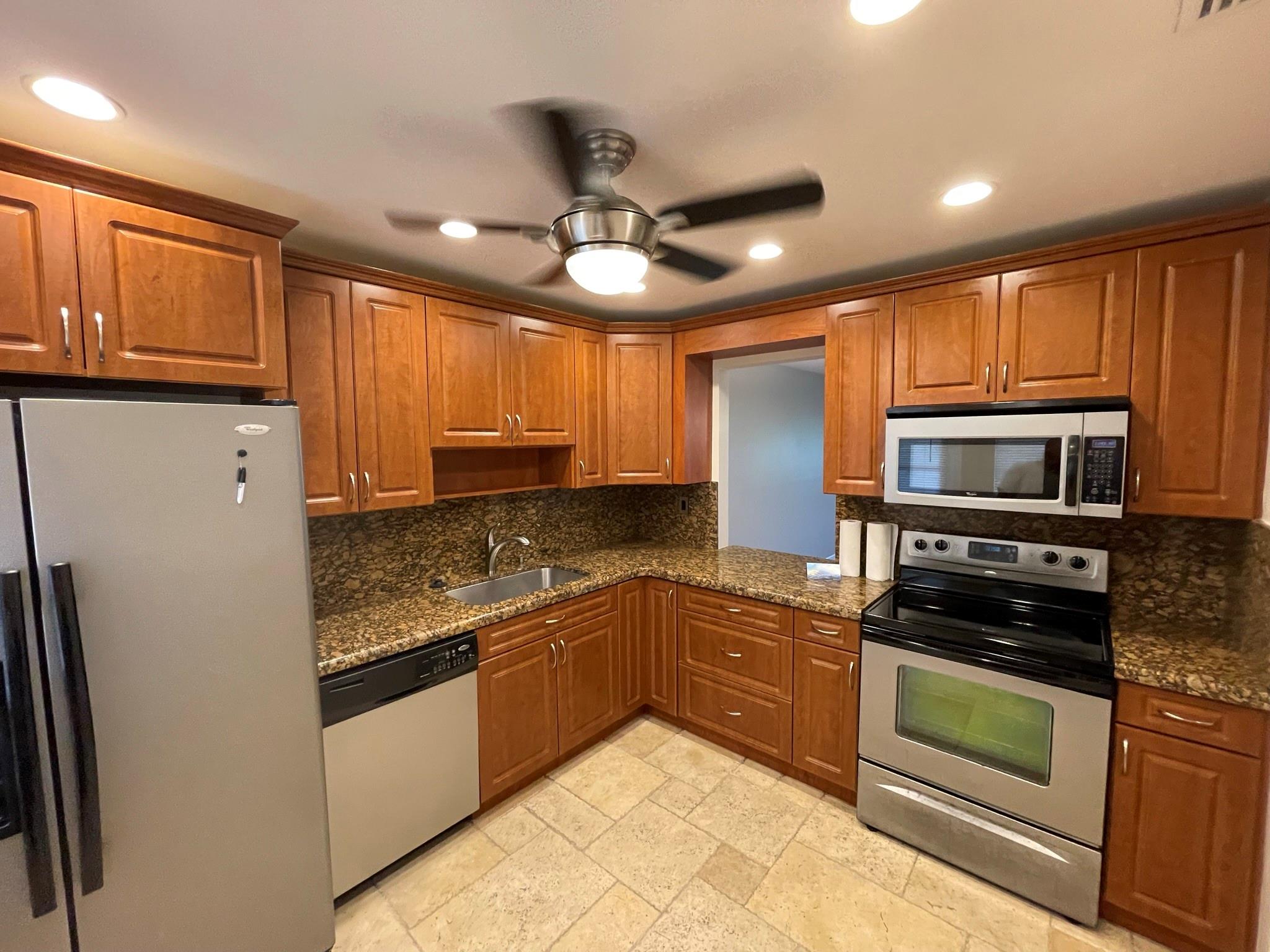 Arrowhead Condominium - Residential