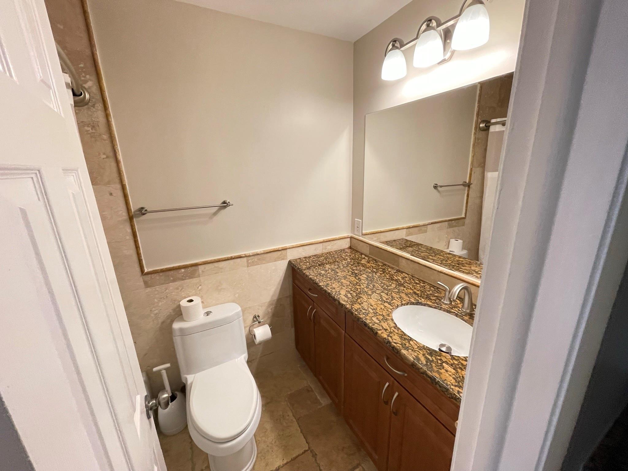 Arrowhead Condominium - Residential