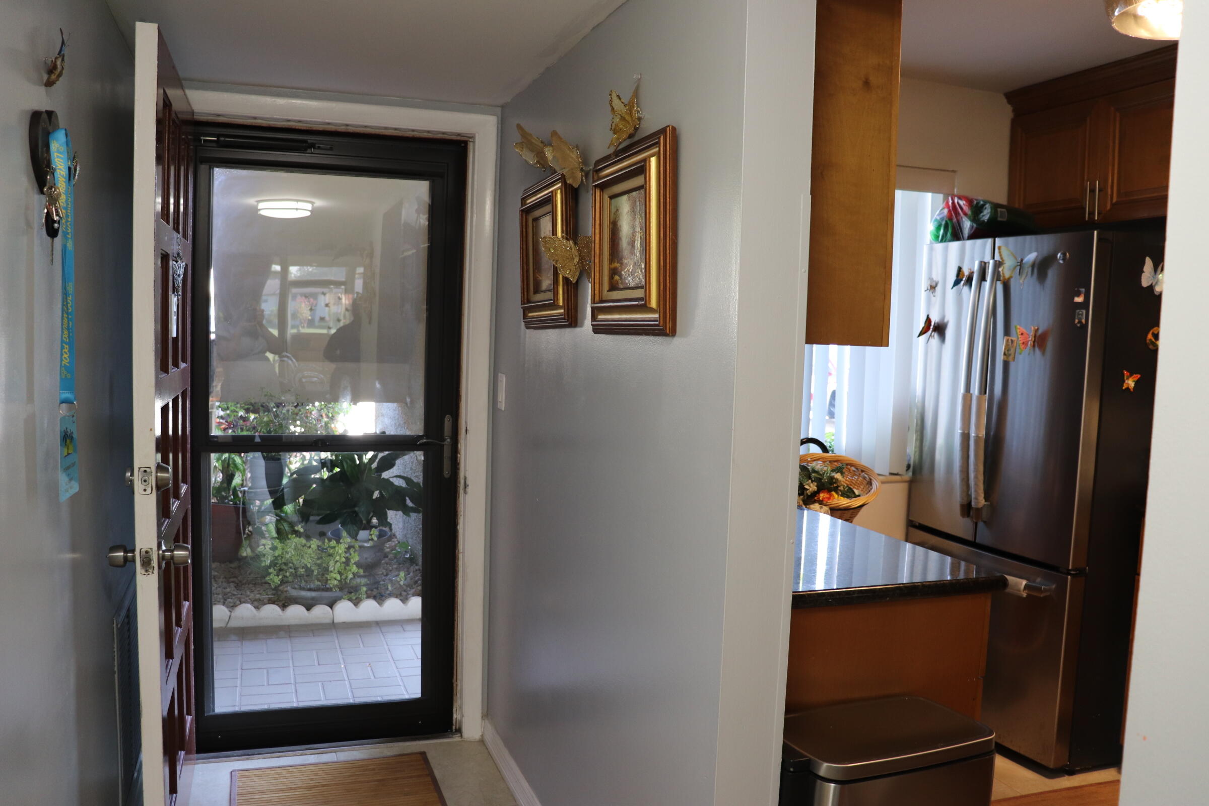 FOUNTAINS OF PALM BEACH CONDO 3 - Residential