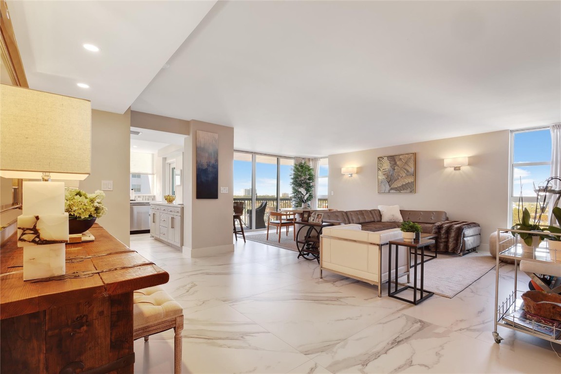 Renaissance III - Residential