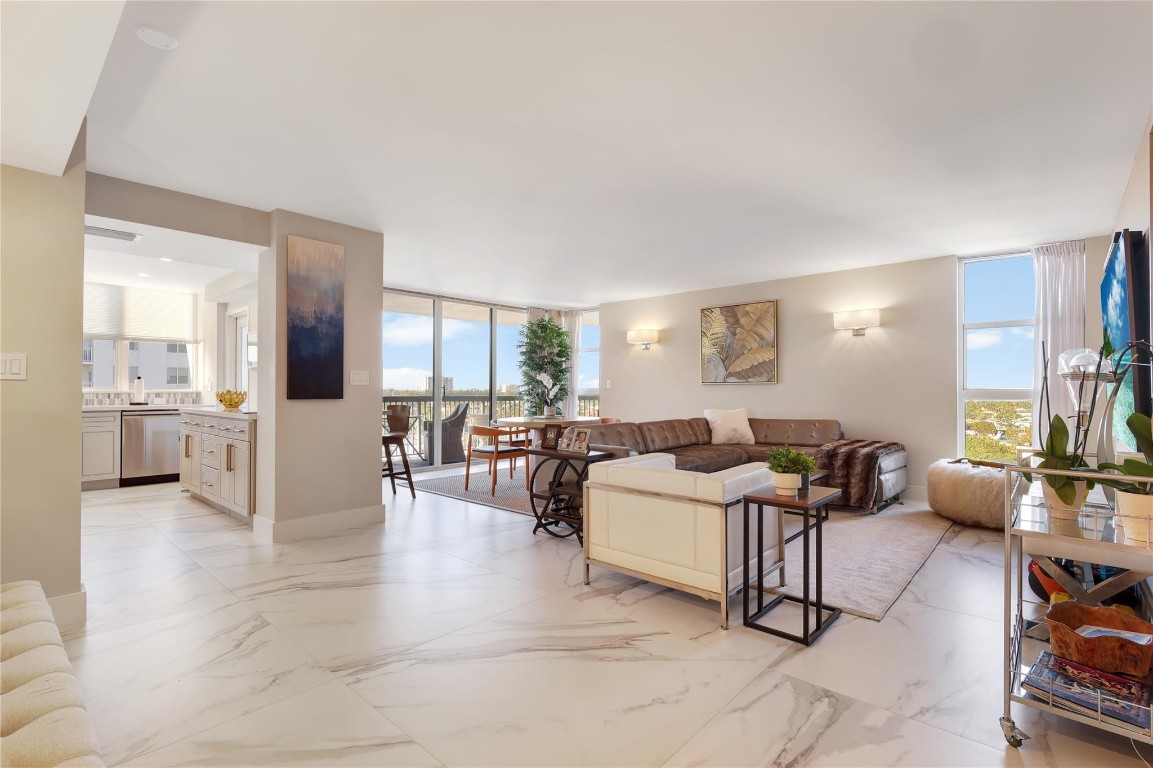 Renaissance III - Residential