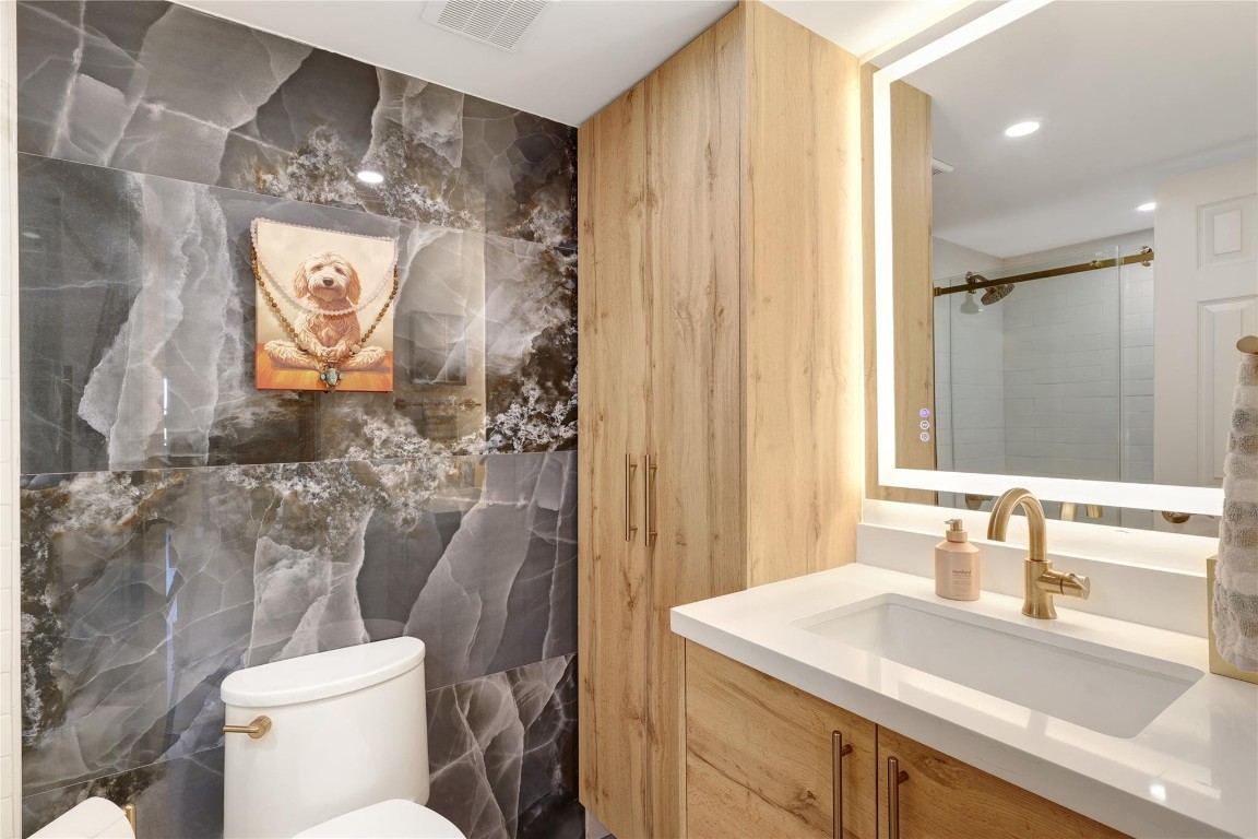 Renaissance III - Residential