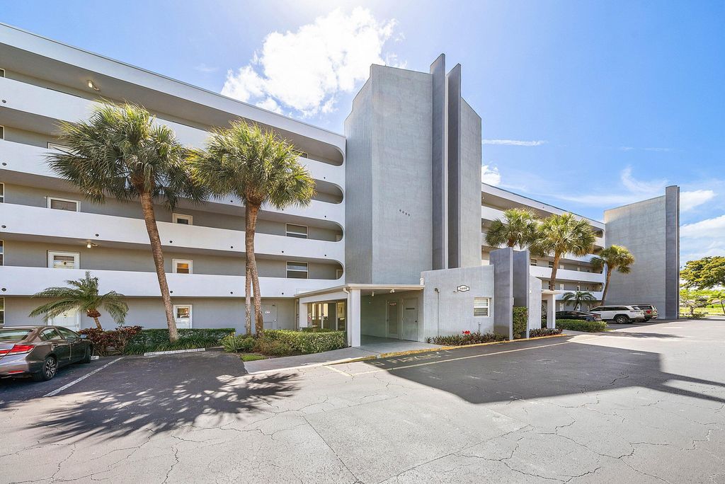 Photo of 6699 NW 2nd Avenue #415, Boca Raton, FL 33487 (MLS # B26003437)