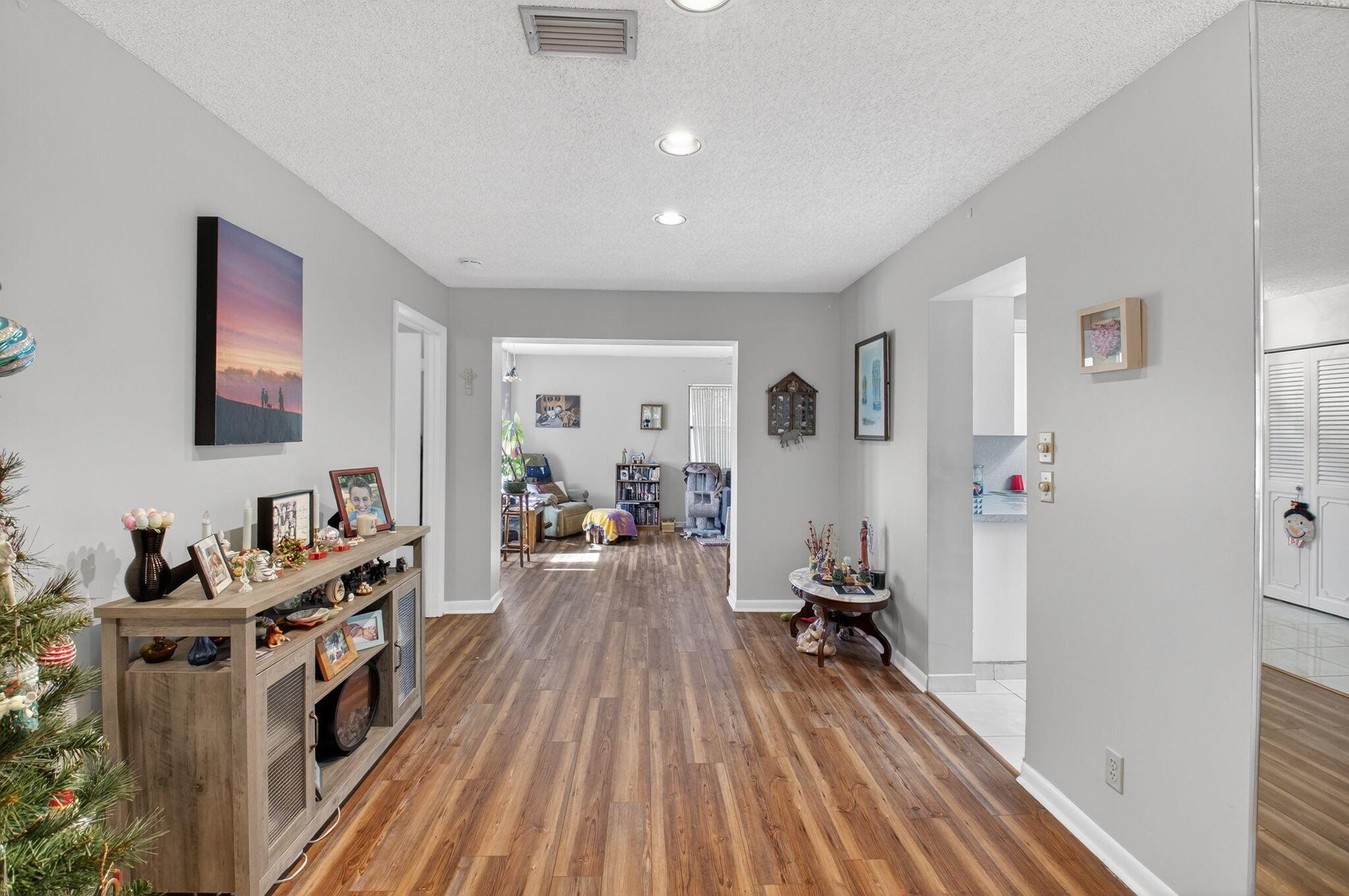 RAINBERRY BAY SEC 1 - Residential