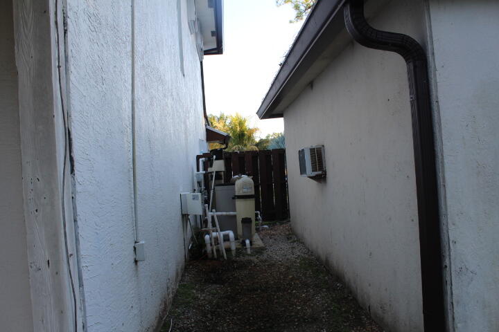 The Acreage - Residential Lease