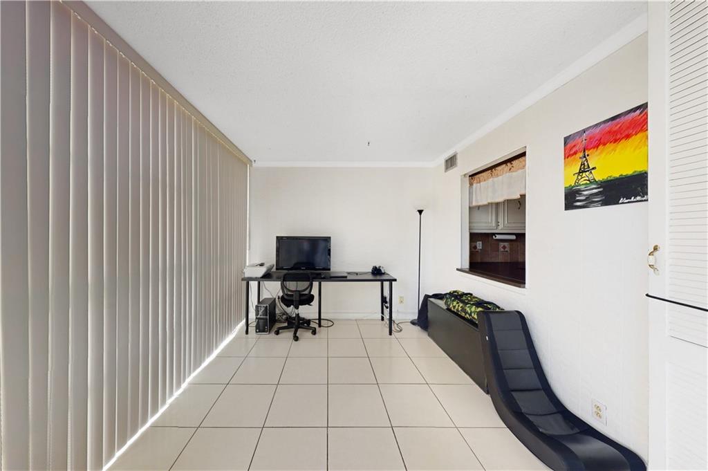 DESOTO PARK CONDO - Residential