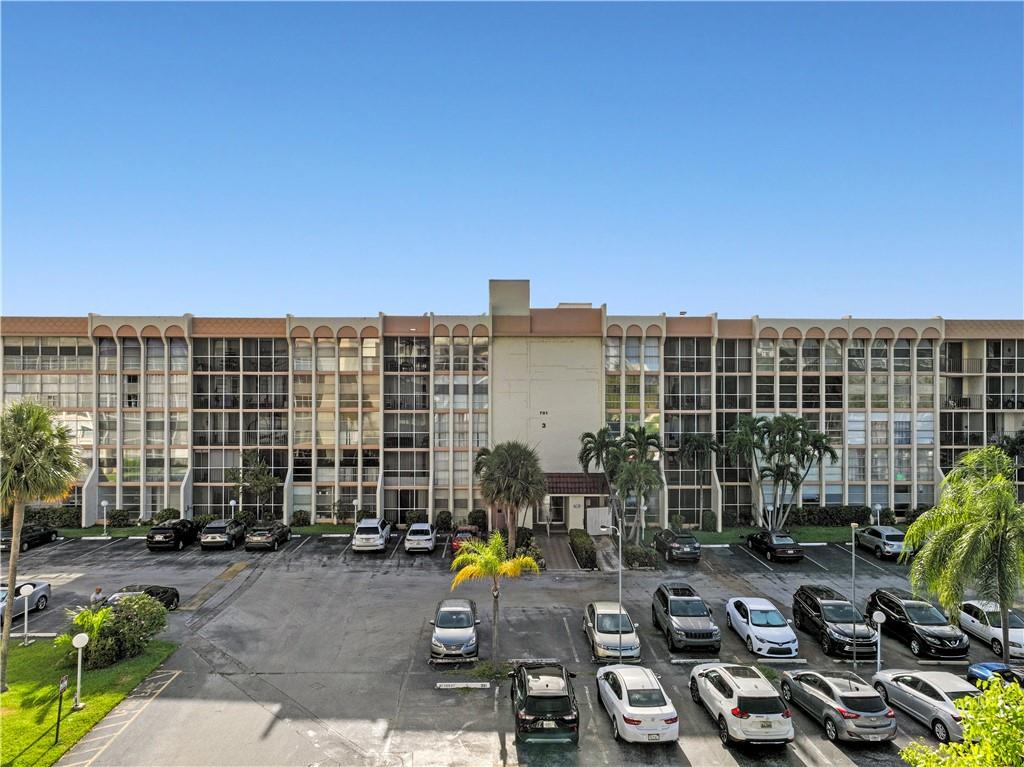 DESOTO PARK CONDO - Residential