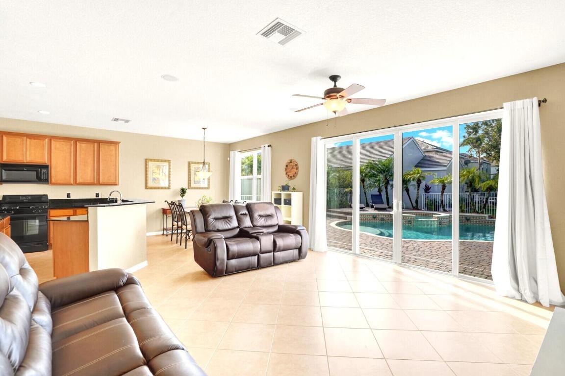 ANTHONY GROVES PH 2 - Residential