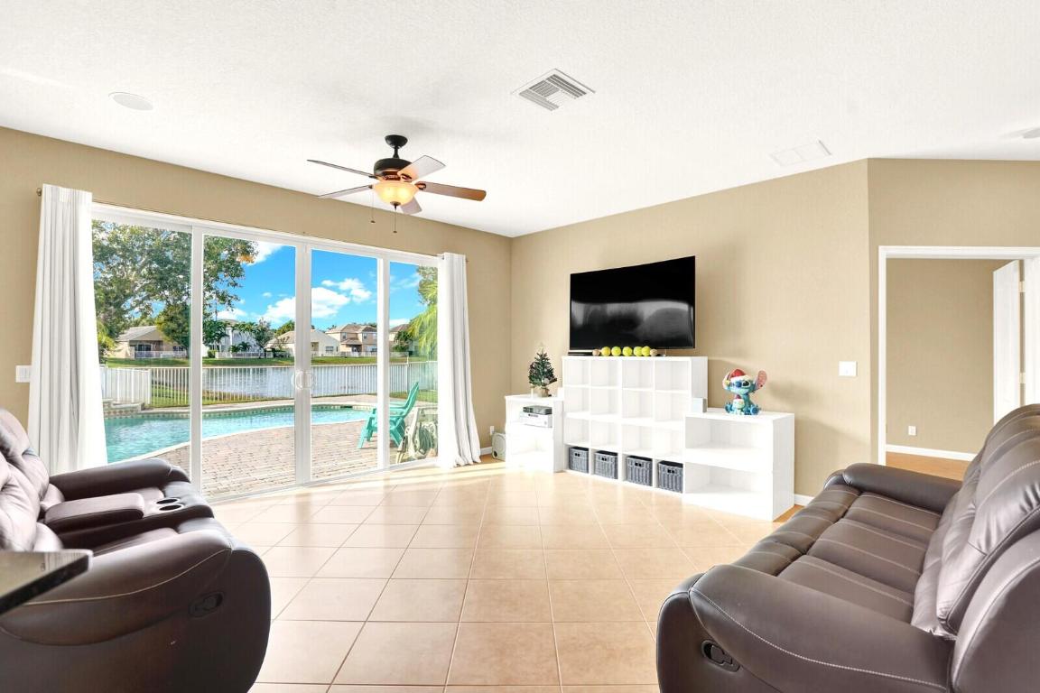 ANTHONY GROVES PH 2 - Residential