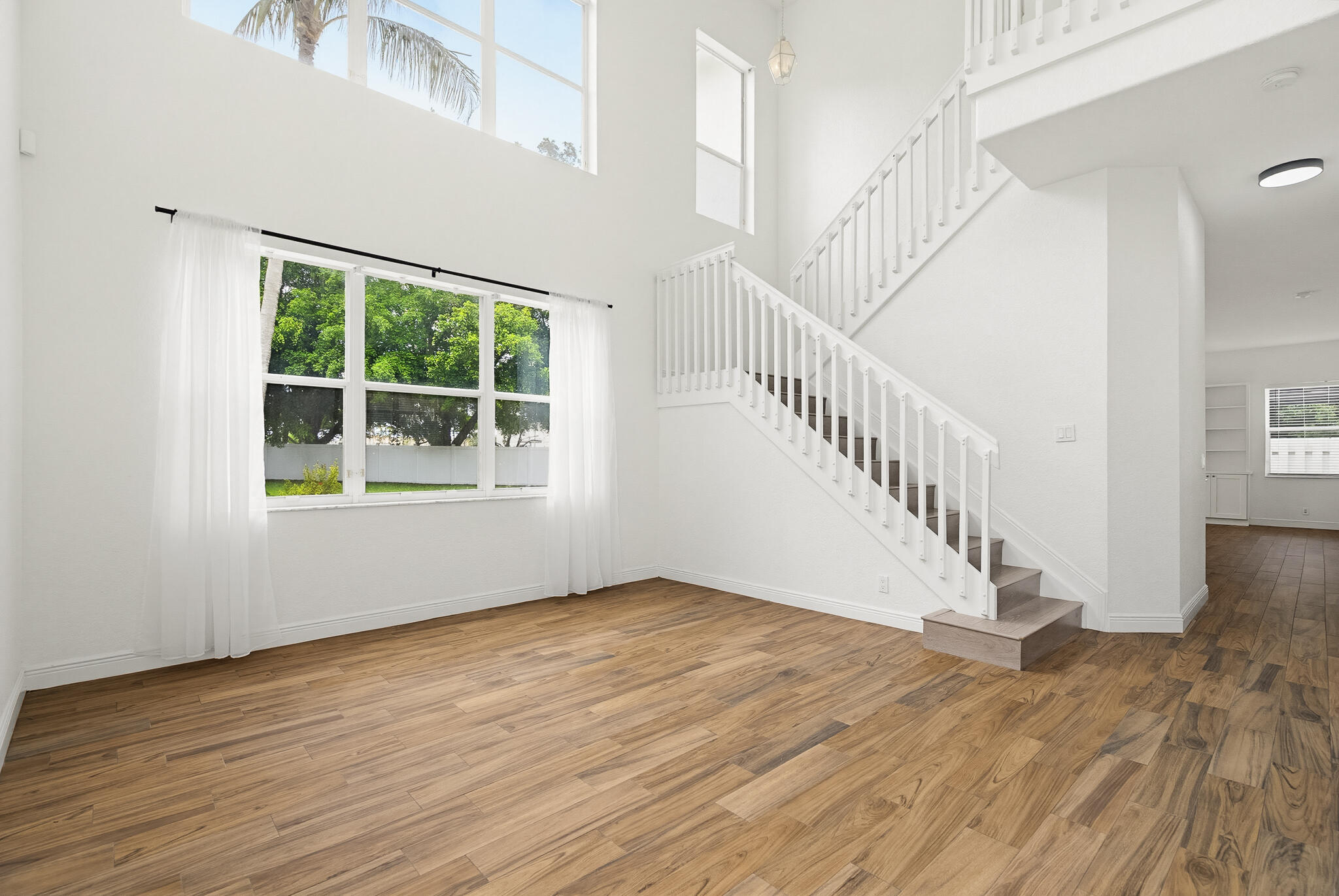 JOURNEYS END 2 - Residential