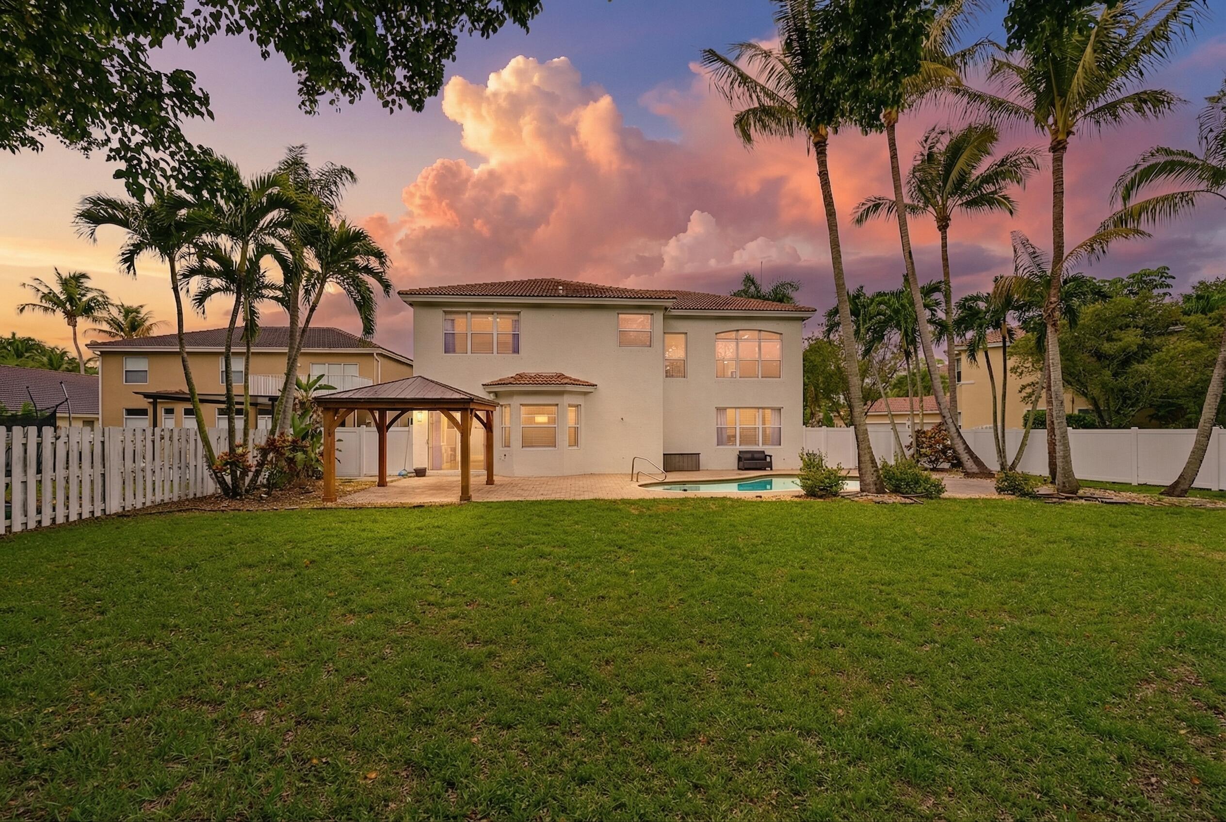 JOURNEYS END 2 - Residential