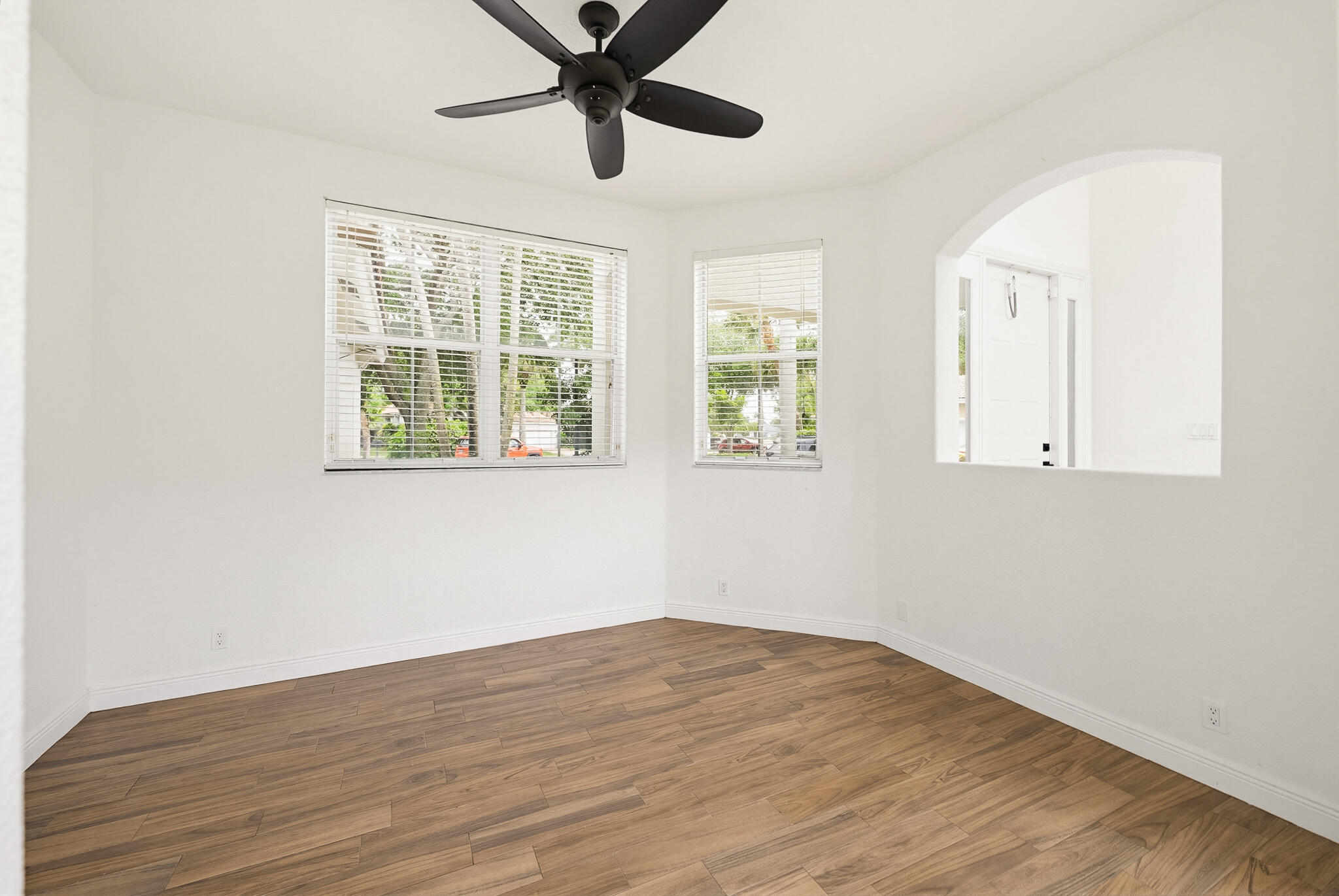 JOURNEYS END 2 - Residential