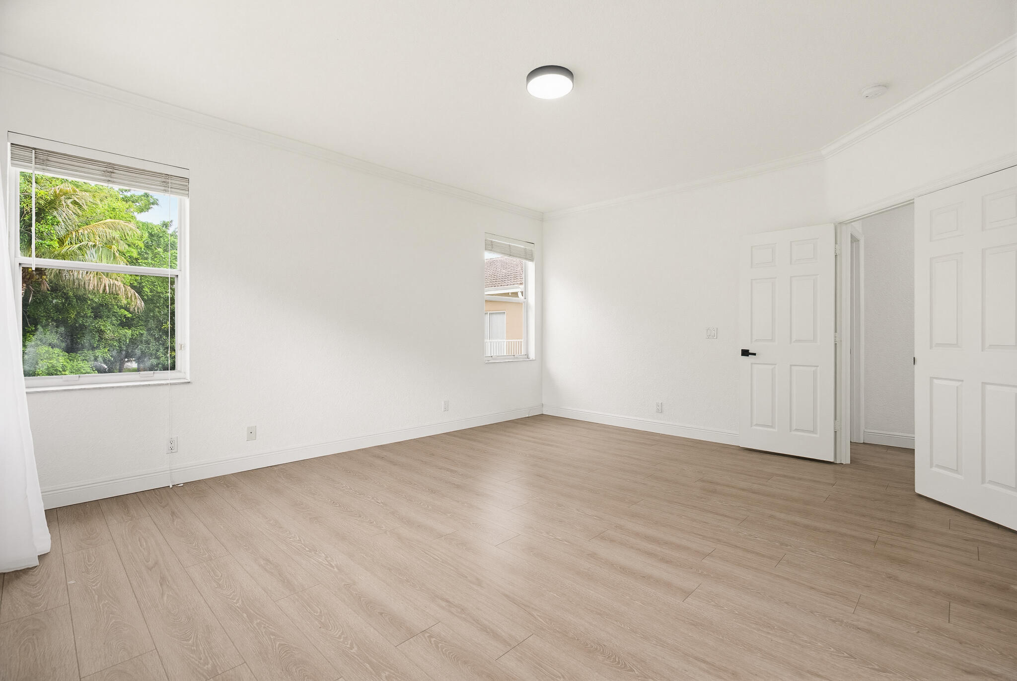 JOURNEYS END 2 - Residential