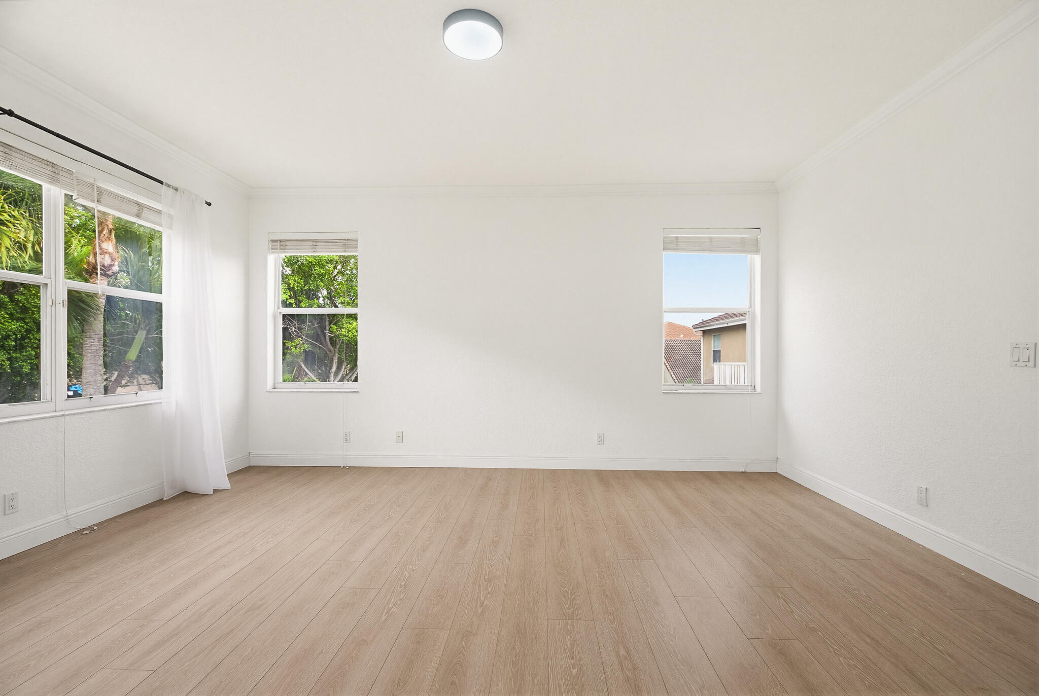 JOURNEYS END 2 - Residential