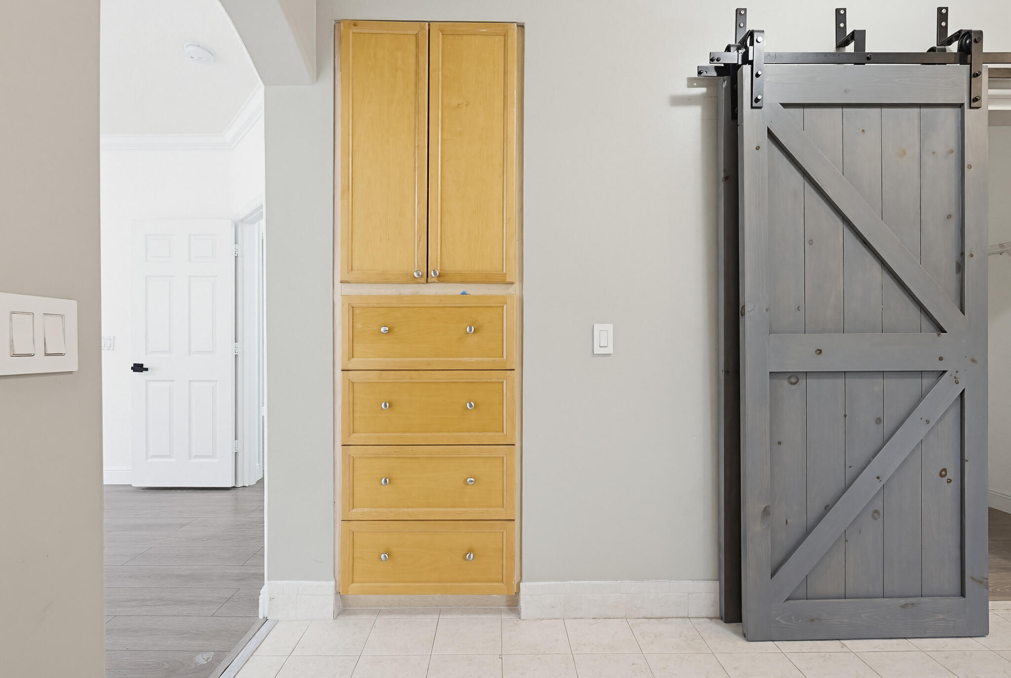 JOURNEYS END 2 - Residential