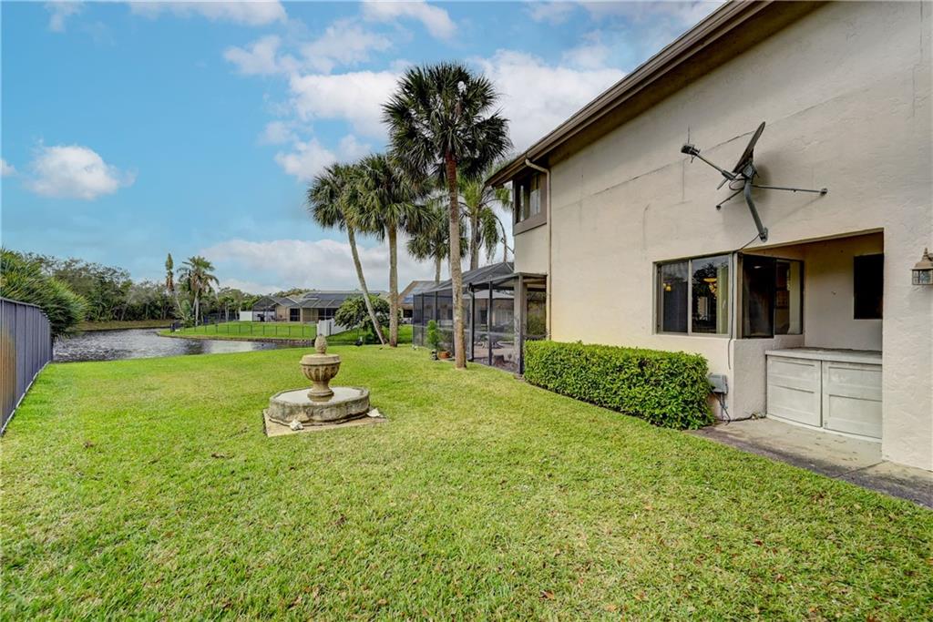 Country Address 102-1 B - Residential