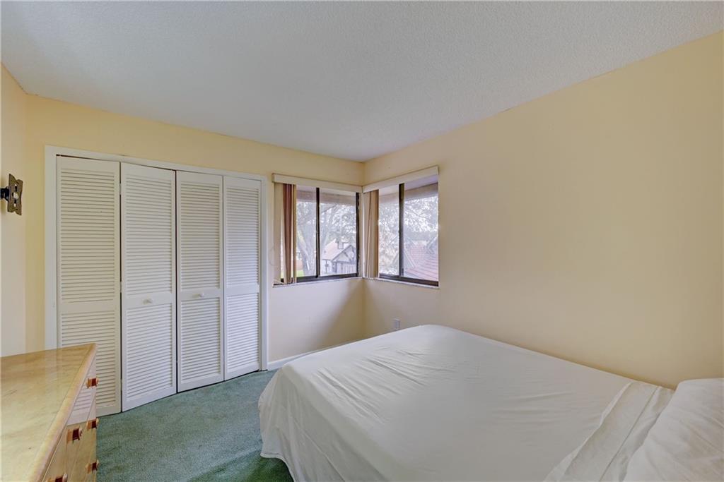 Country Address 102-1 B - Residential