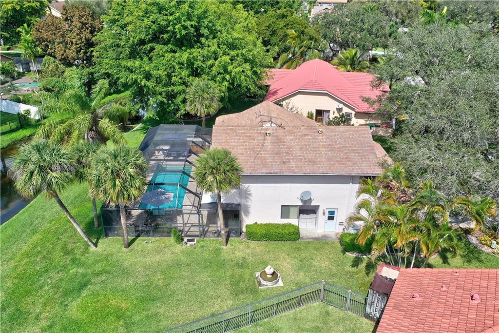 Country Address 102-1 B - Residential