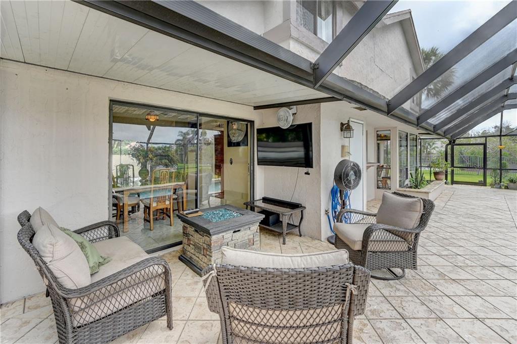 Country Address 102-1 B - Residential
